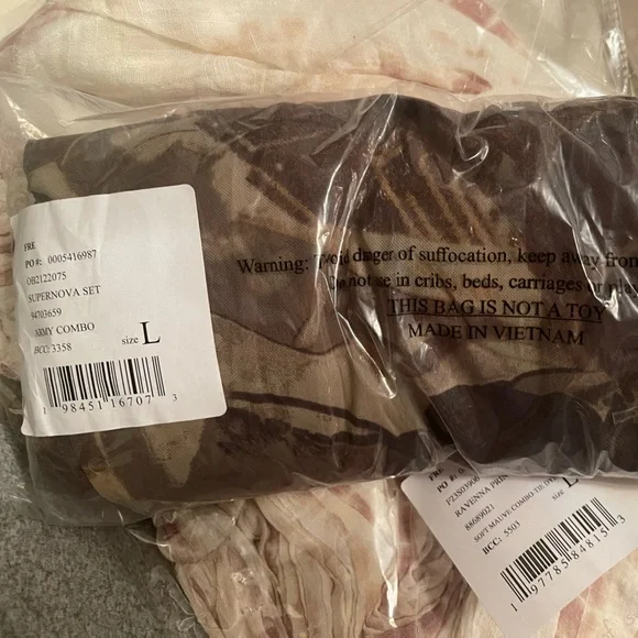 NWT FREE PEOPLE SuperNova (2 PC) Army Combo  SZ: L - Picture 5 of 7